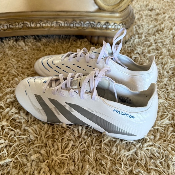 Adidas Predator League FG MG Soccer Cleats ID1327 Men’s Size 8 White Blue